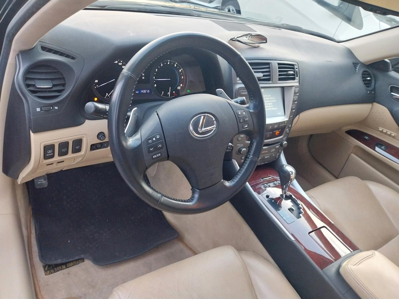 Lexus IS 250 MC Luxury automatico