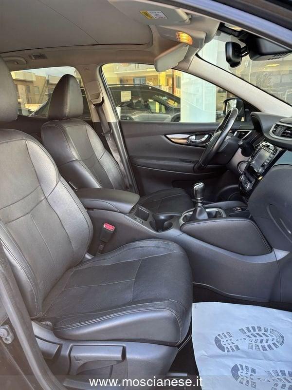 Nissan Qashqai Qashqai 1.6 dCi 4WD Black Edition