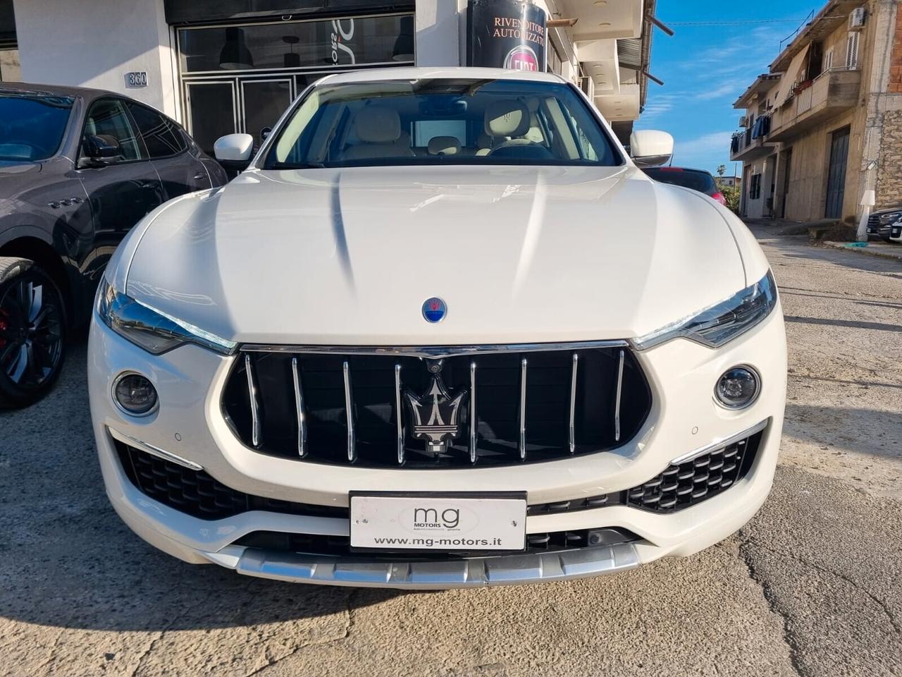 Maserati Levante V6 Diesel 275 CV AWD Granlusso