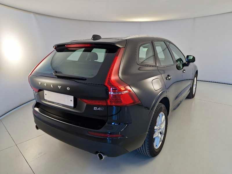 VOLVO XC60 B4 D AWD Geartronic Business