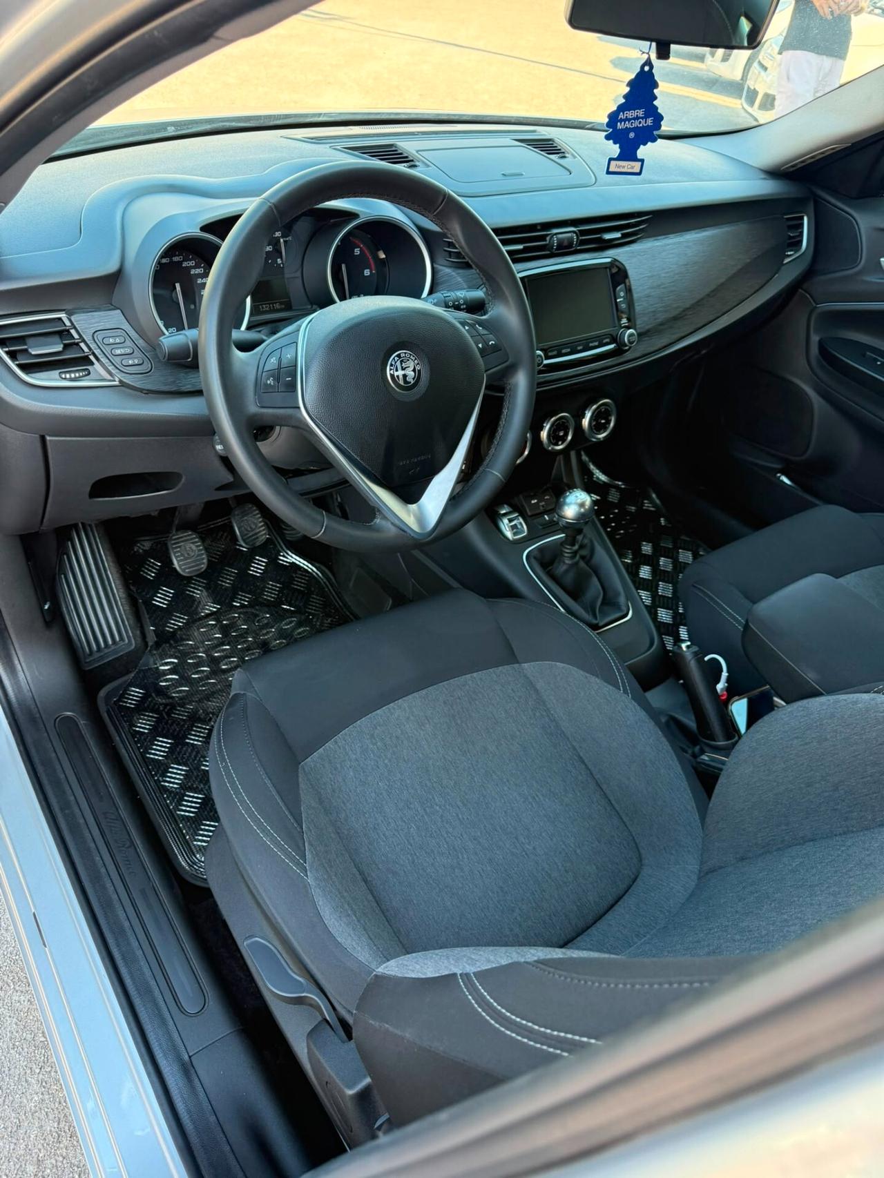 Alfa Romeo Giulietta 1.6 JTDm 120 CV B-Tech