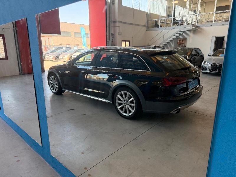 AUDI A6 allroad 3ª serie A6 allroad 3.0 TDI 32...