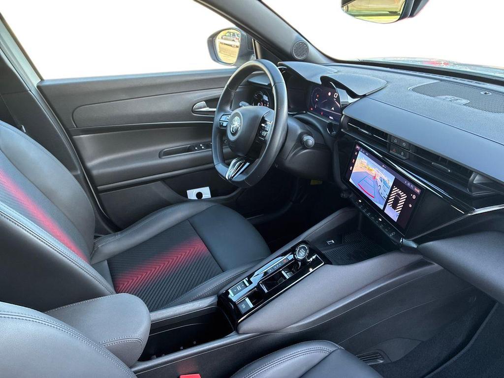 Alfa Romeo Junior 1.2 ibrida Speciale 145cv edct6