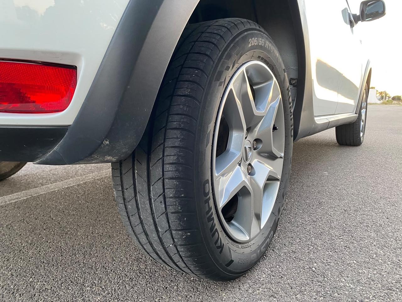 Dacia Sandero Stepway 0.9 TCe Turbo GPL 90 CV S&S Comfort