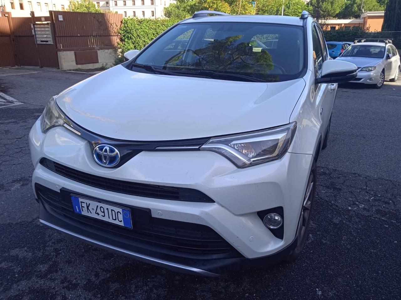 Toyota RAV 4 RAV4 2.5 Hybrid 2WD Lounge