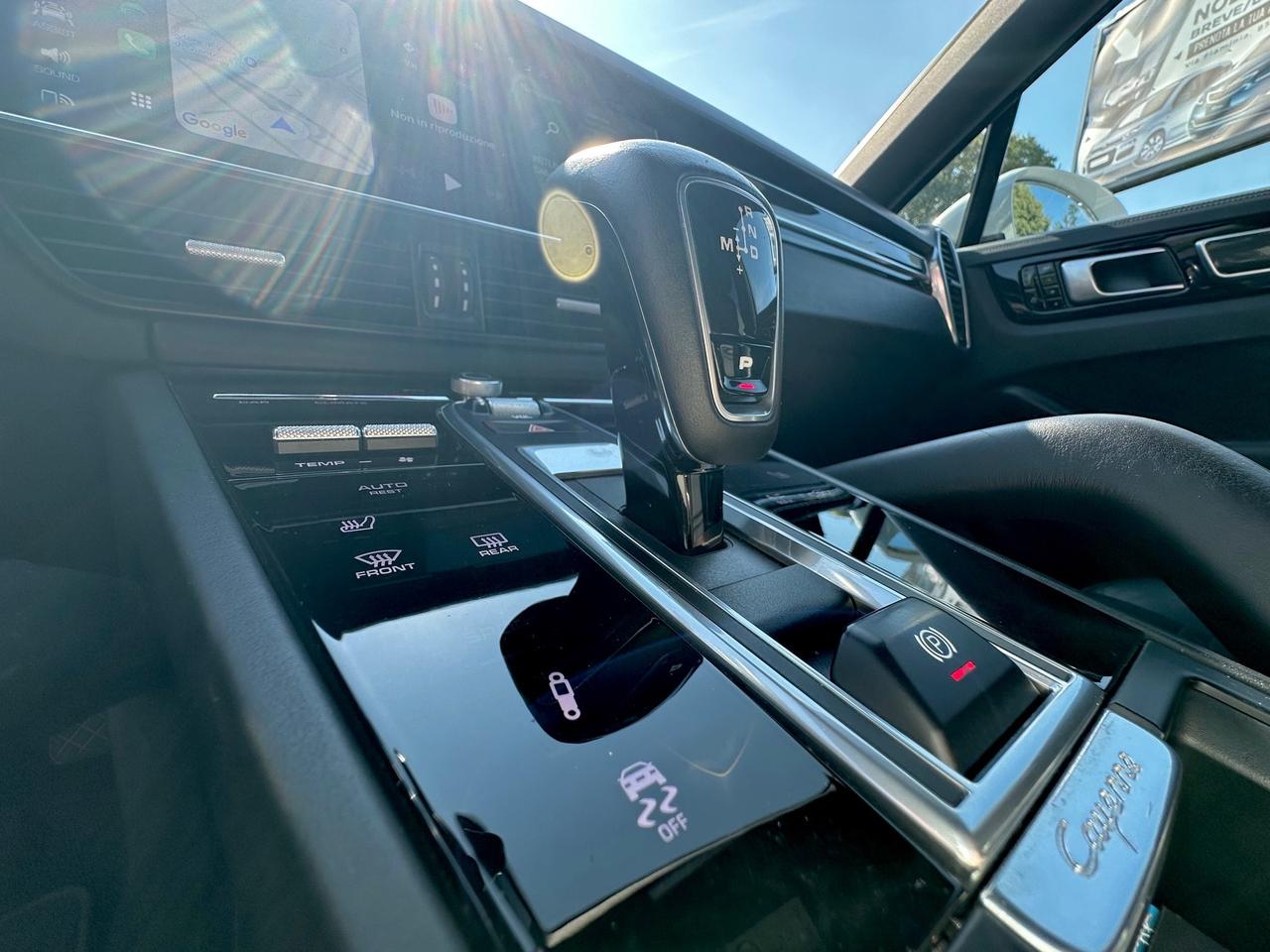 Porsche Cayenne Coupé 3.0 V6 Sport Rs Tetto Thermatic Bose Permute Rate Garanzia