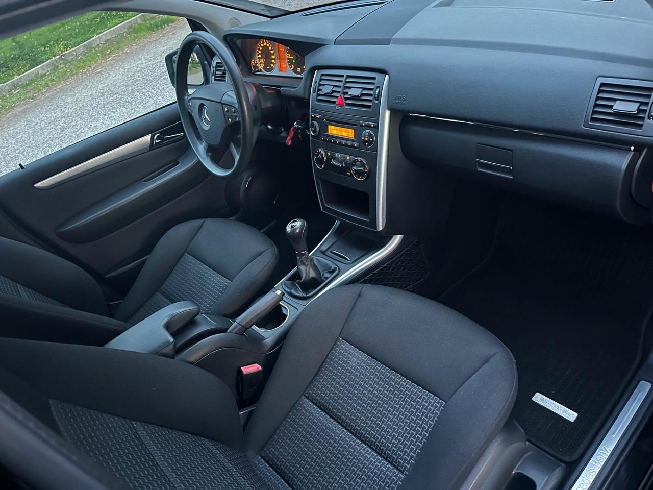 Mercedes Benz Classe B 180 CDI Executive 110CV