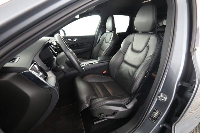 VOLVO XC60 XC60 B4 (d) automatico R-design