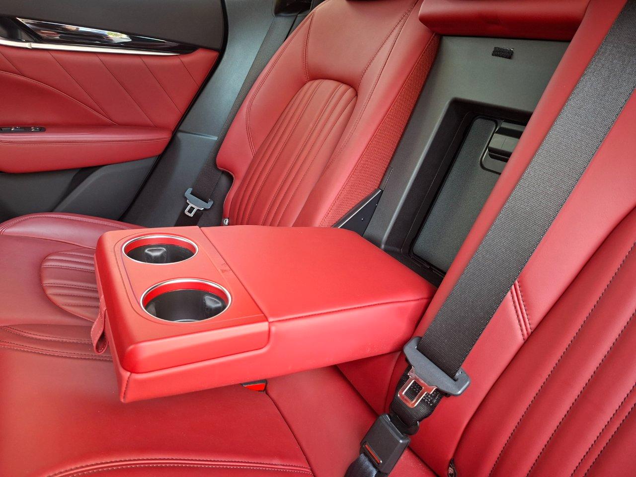 Maserati Levante 3.0 V6 250cv GRAN LUSSO