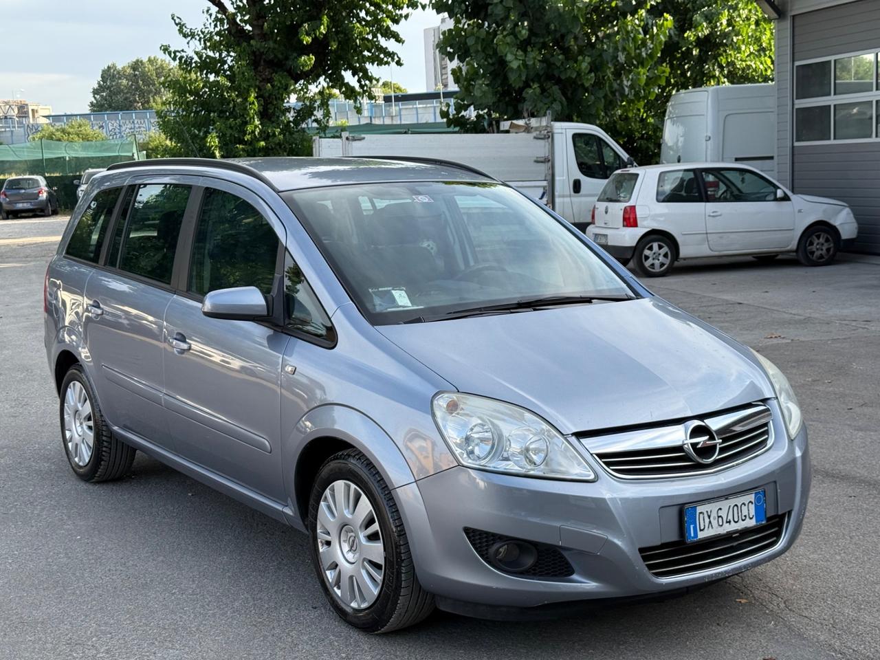 Opel Zafira 1.6 16V ecoM 94CV Cosmo