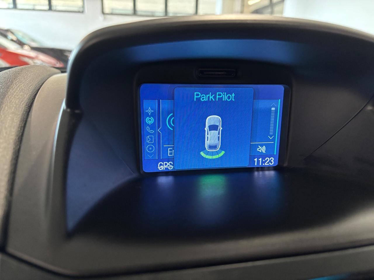 Ford Fiesta 1.0 BENZINA ST-Line