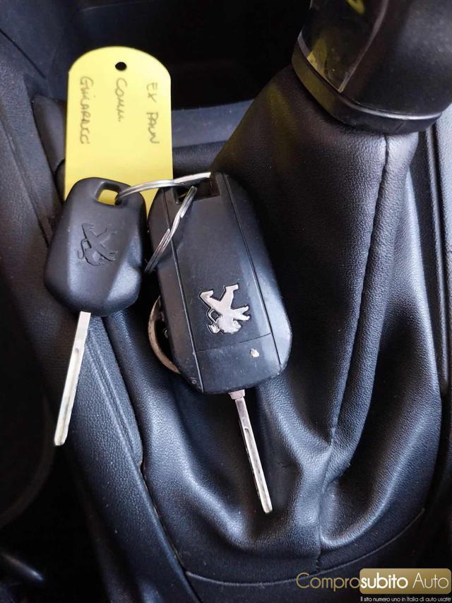 PEUGEOT 208 1.4 8V HDi 68CV (Garanzia 12Mesi)