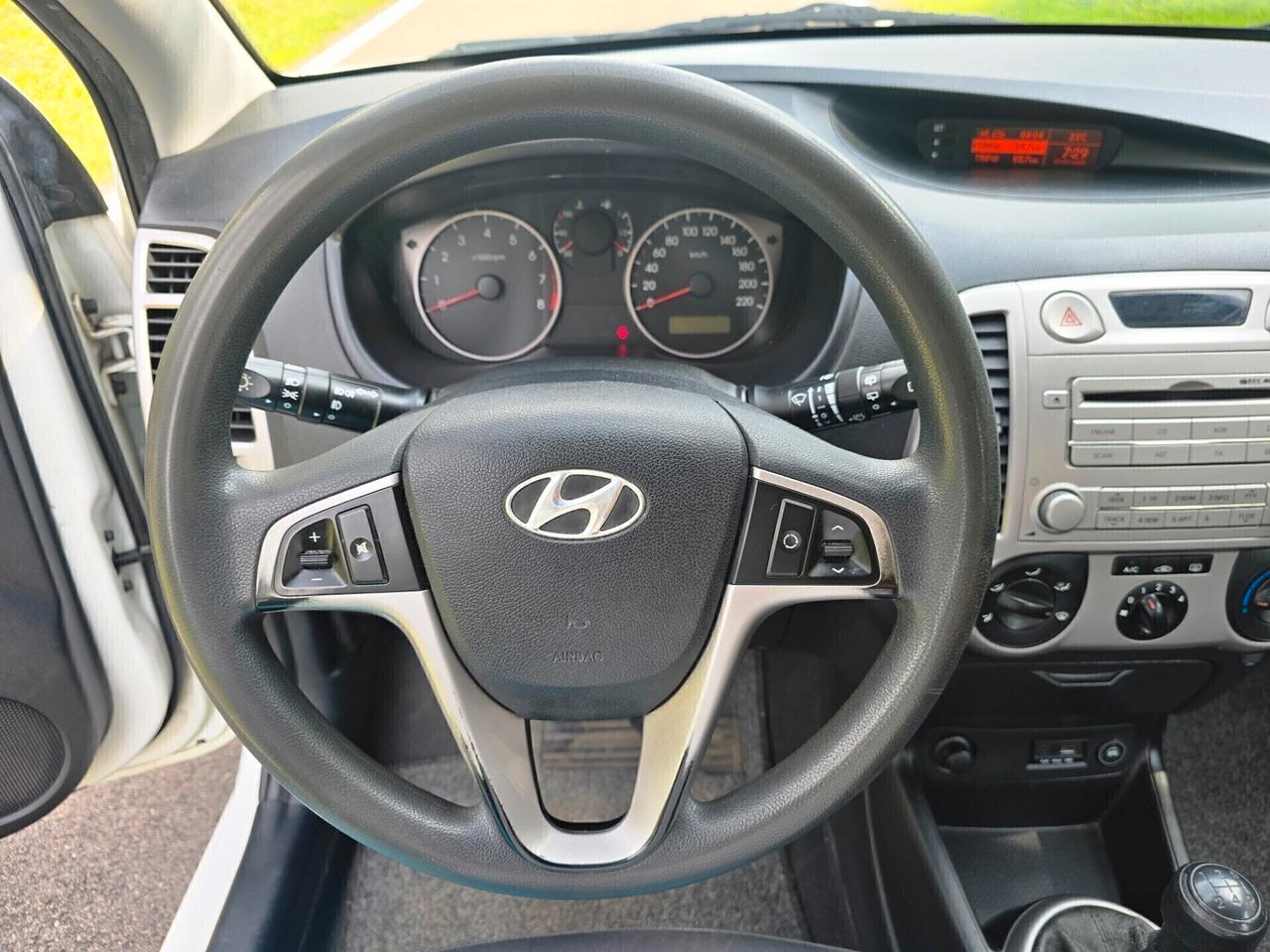 Hyundai i20 1.0 GPL ANNO 10/2009 OK PER NEOPATENTATI