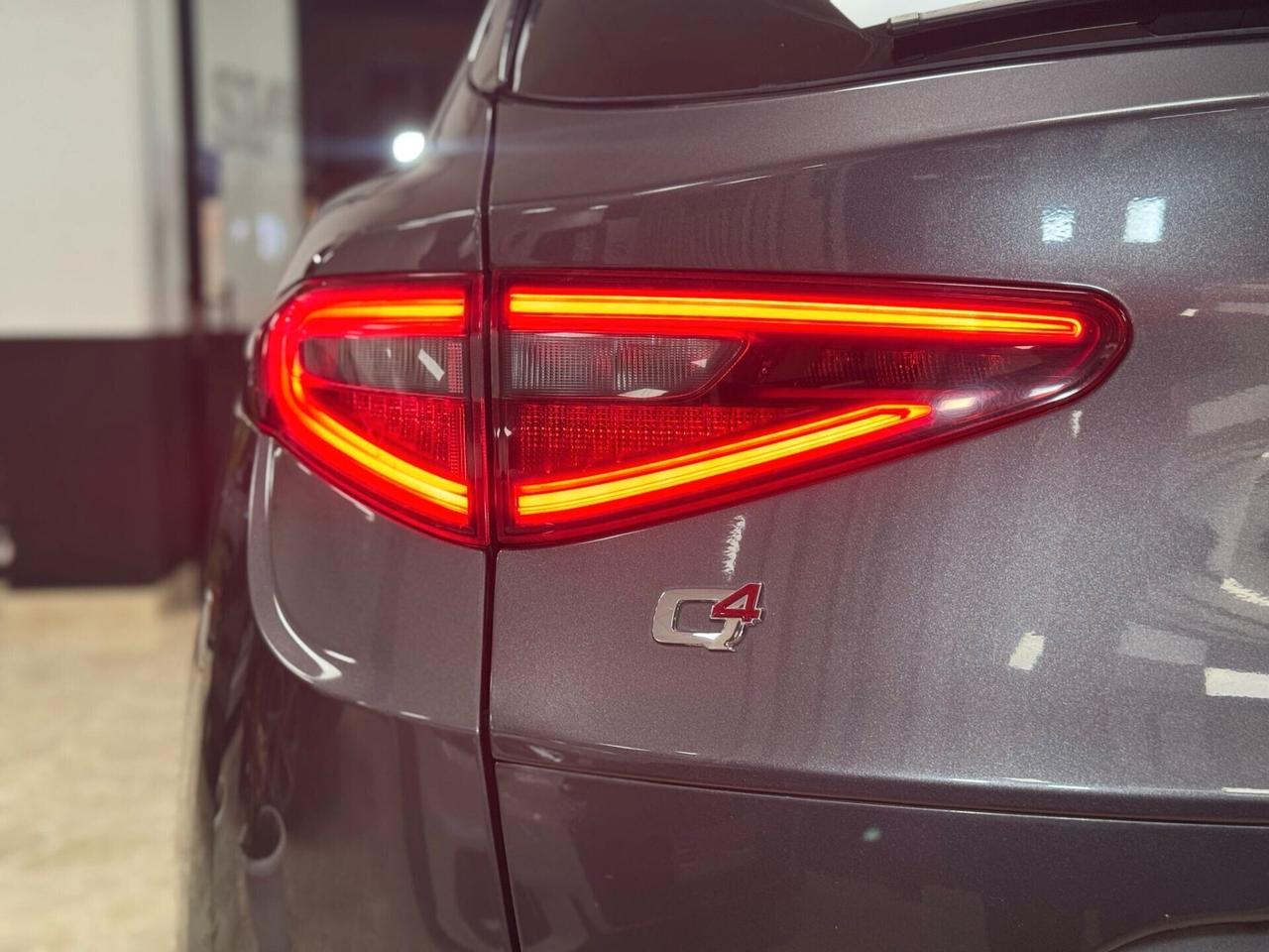 Alfa Romeo Stelvio 2.2 Turbodiesel 210 CV AT8 Q4