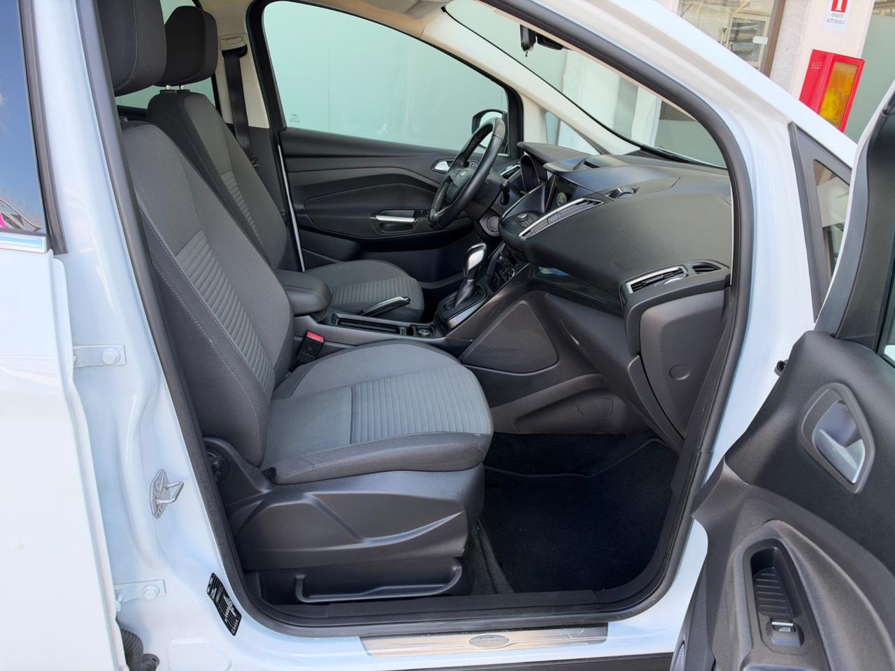 Ford C-Max 1.5 TDCi 120CV Powershift Titanium 2018