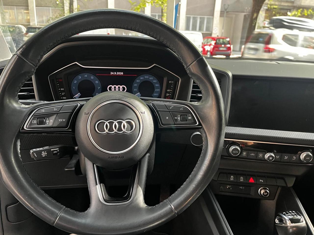 Audi A1 SPB 30 TFSI Identity Black