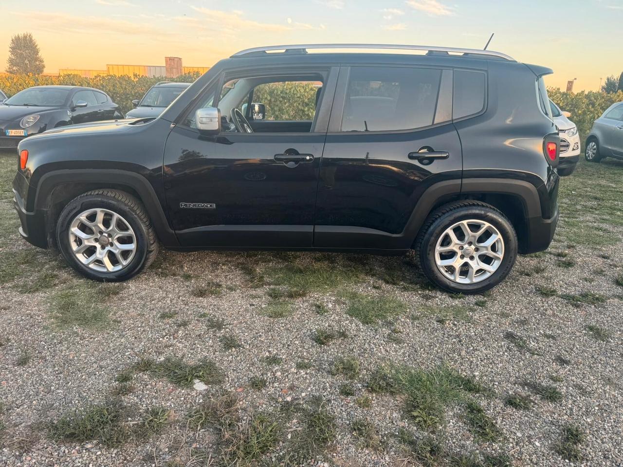Jeep Renegade 1.6 Mjt Limited SOLAMENTE 73.000 KM