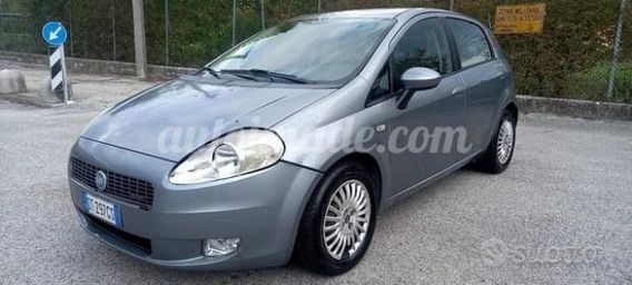 FIAT Grande Punto 1.3 MJT 90 CV 5 porte Fun