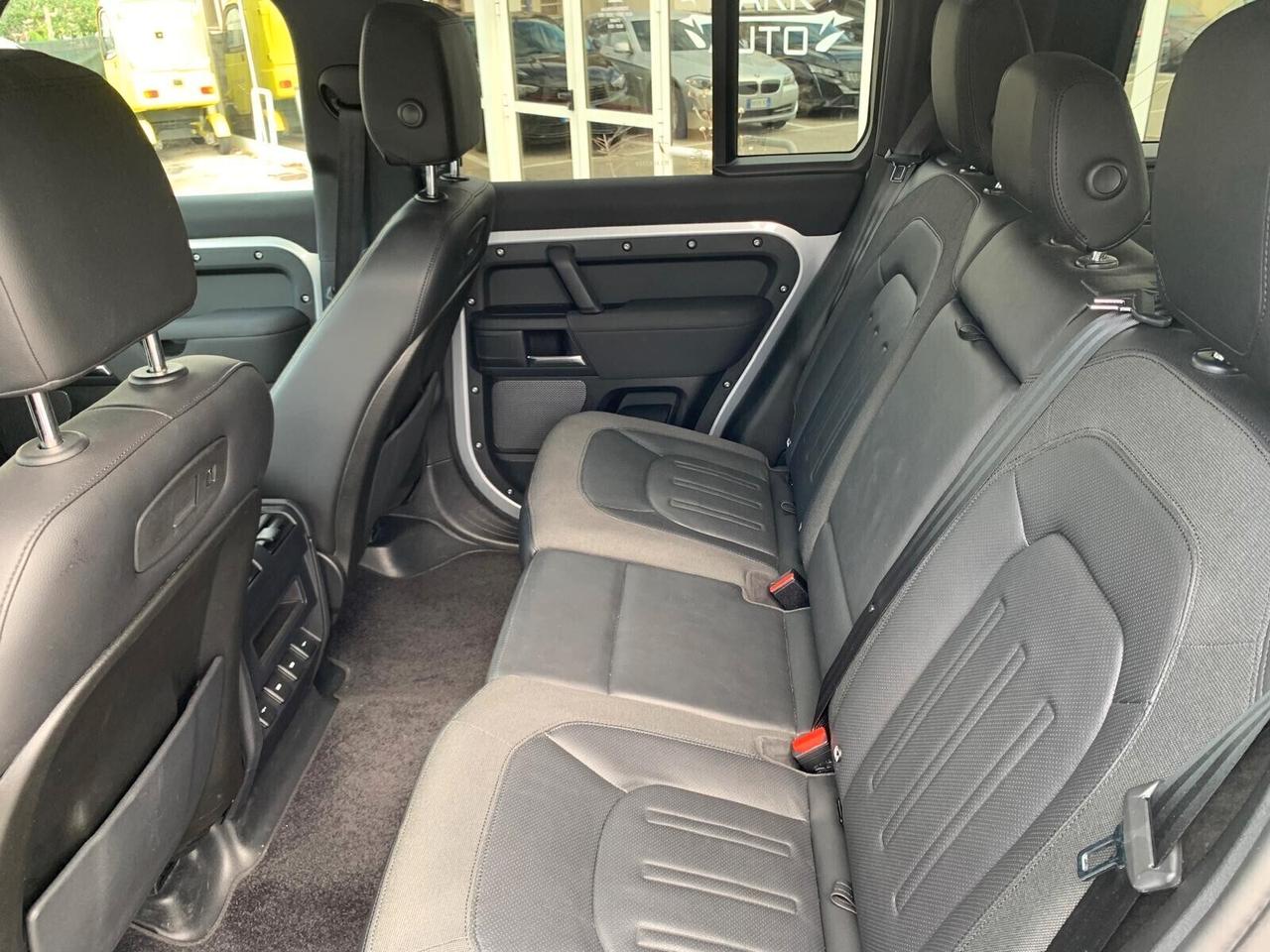 Land Rover Defender 110 2.0 SD4 AWD Auto