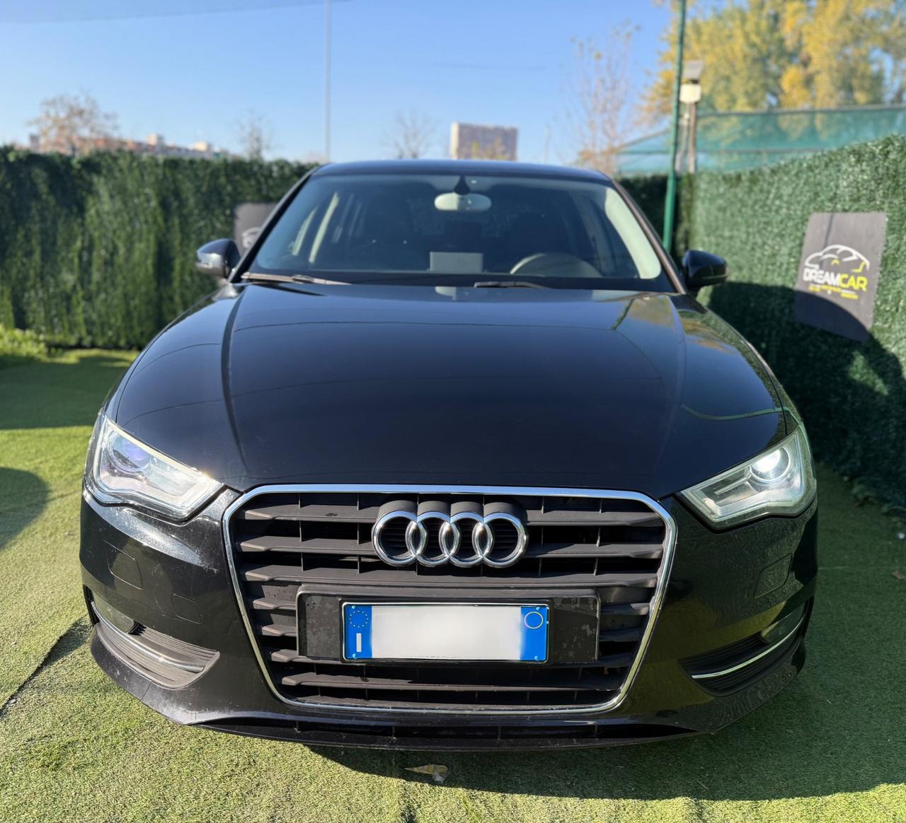 Audi A3 2014 1.6 DIESEL NEOPATENTATI FARI LED NAVI FULL