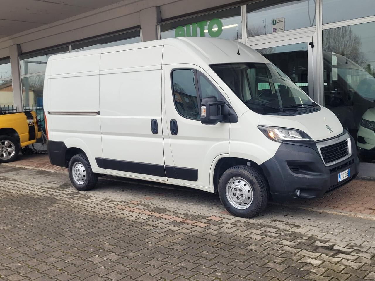 Peugeot Boxer 335 2.0 BlueHDi 160CV PC Cab. isoterm.std pescheria