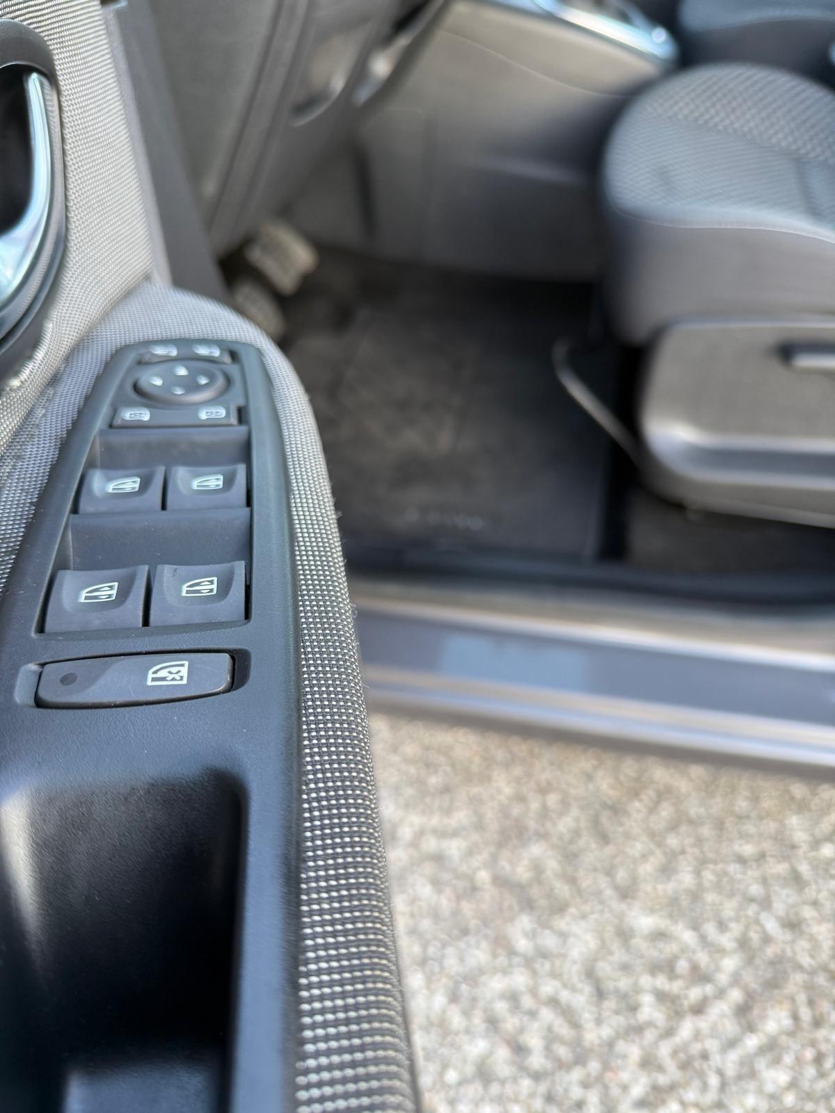 Renault Scenic Scénic X-Mod 1.6 Attractive