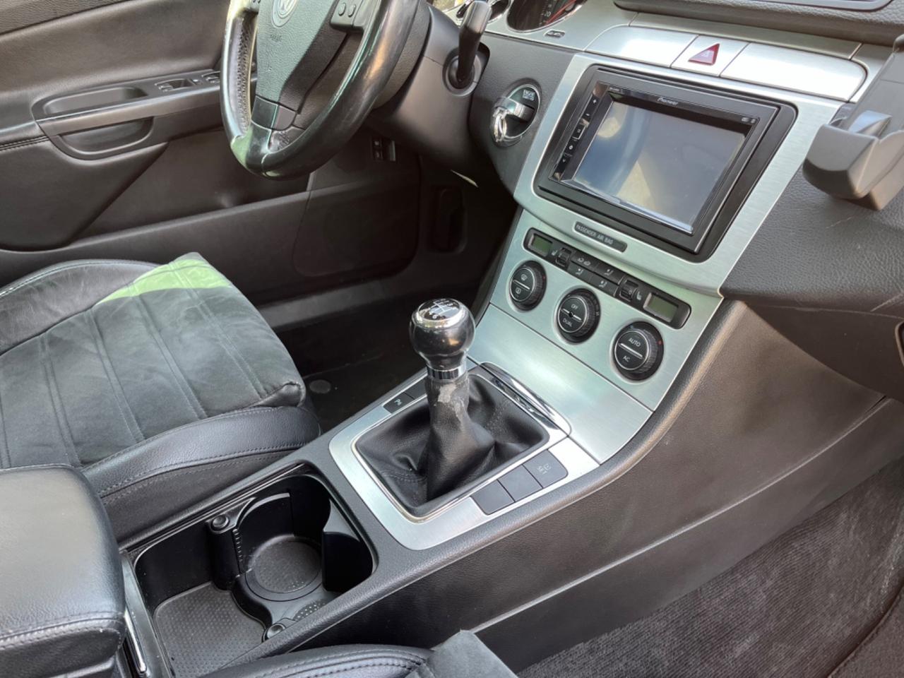 Volkswagen Passat 2.0 TDI DPF Var. Highline