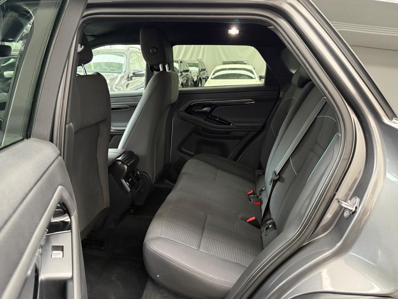 Land Rover Range Evoque 2.0D I4-L.Flw 150 CV AWD Auto R-Dynamic S