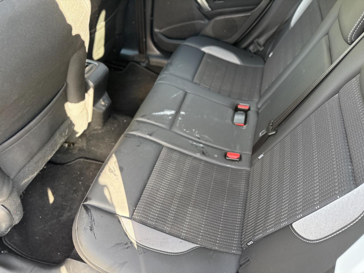 Peugeot 2008 BlueHDi 120 S&S Allure