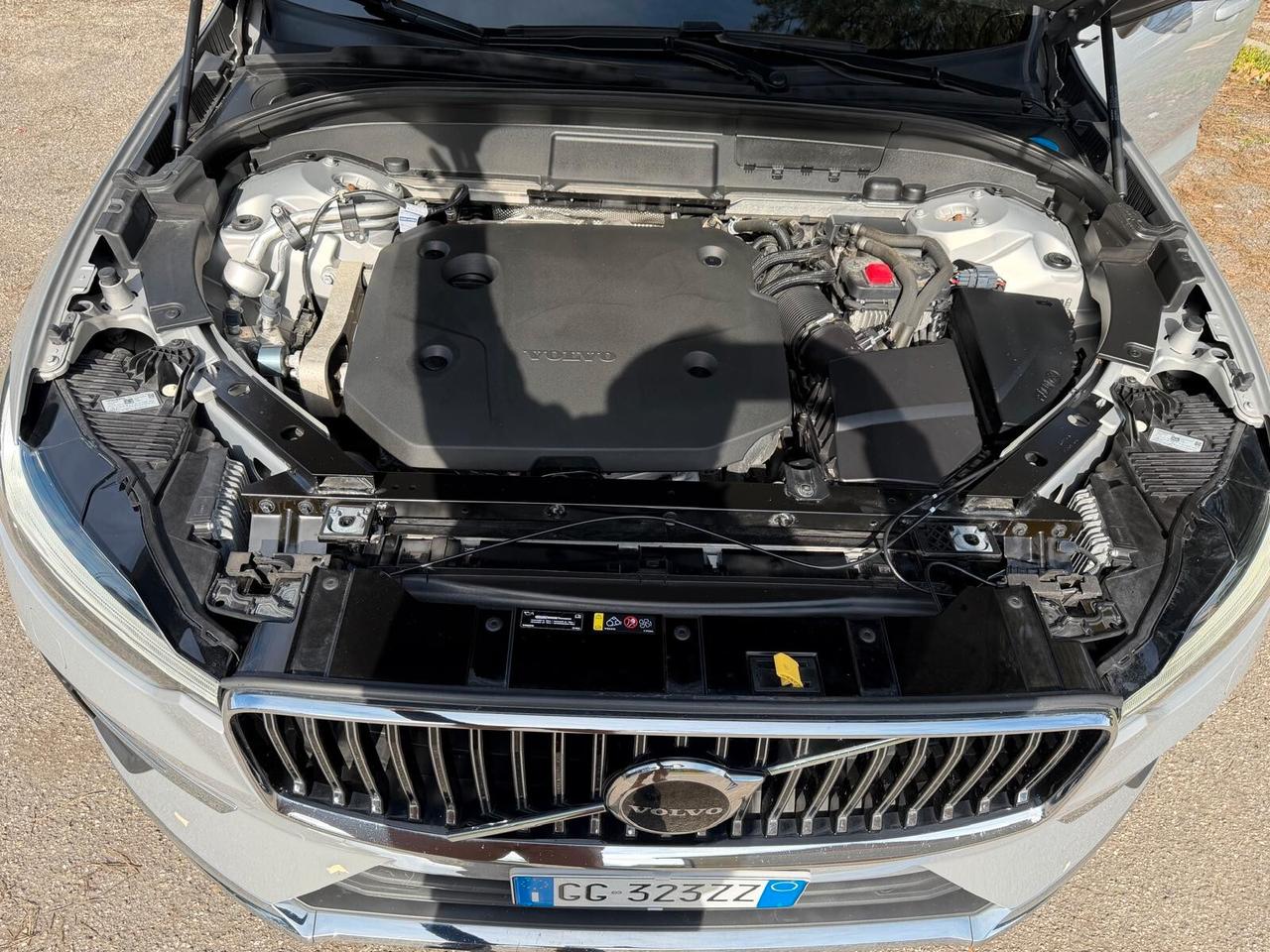 Volvo XC 60 XC60 B4 (d) AWD Geartr. Inscription Pilot Assist II