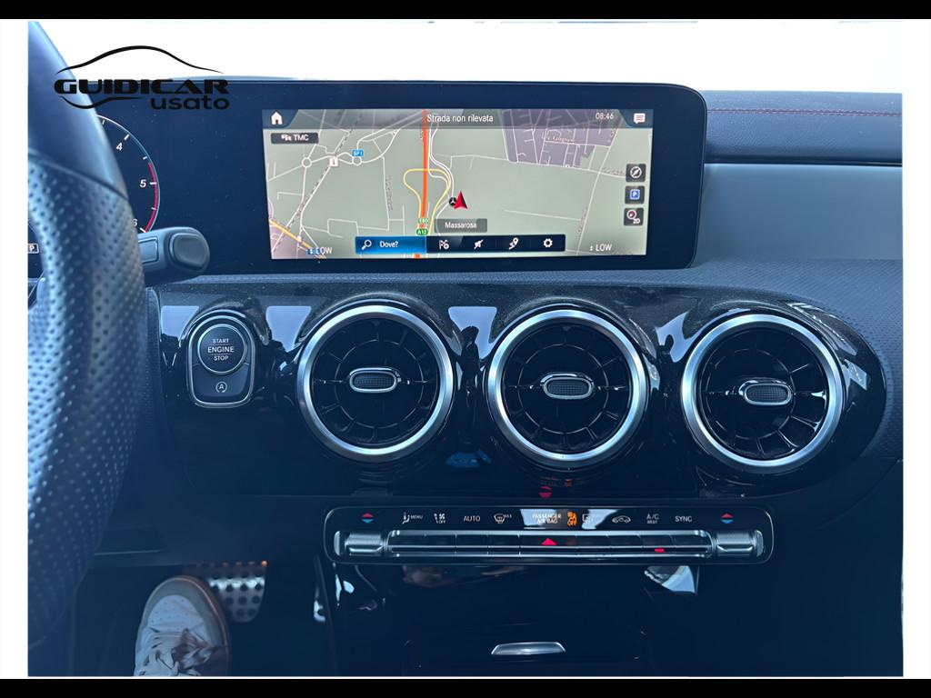 Mercedes-Benz CLA Coupe - C118 - CLA Coupe 200 d Premium auto