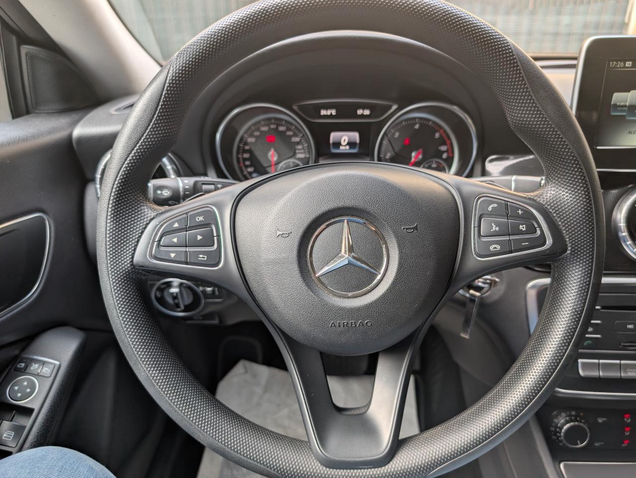 Mercedes-benz CLA 200 CLA 200 d S.W. Automatic Sport