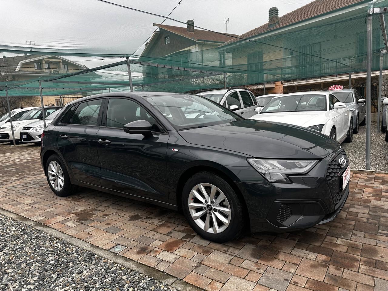 Audi A3 S tronic S line edition ibrida