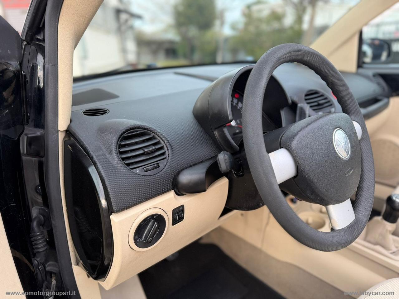 VOLKSWAGEN New Beetle 1.9 TDI 101CV Cabrio