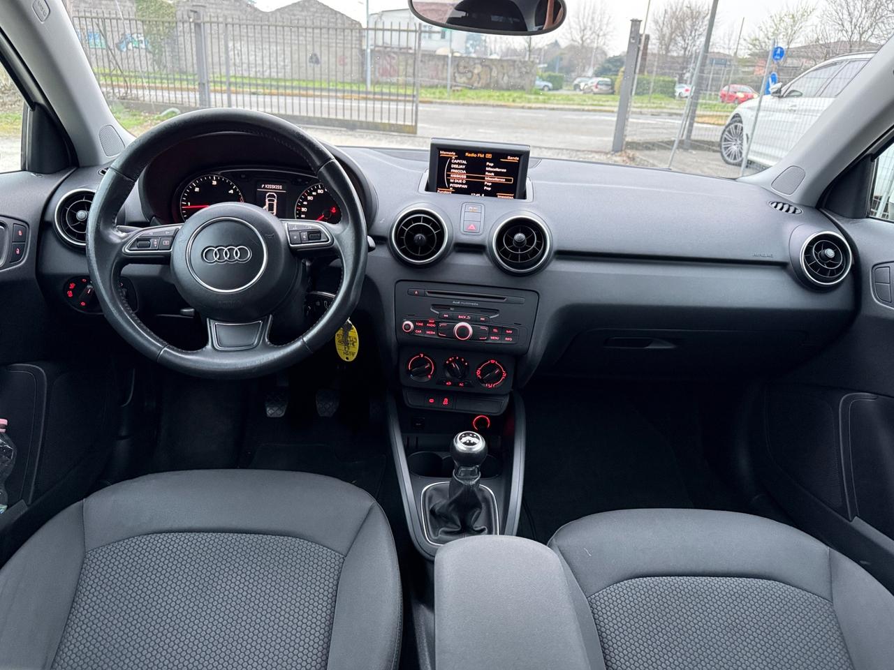 Audi A1 Sportback 1.6 tdi 90cv