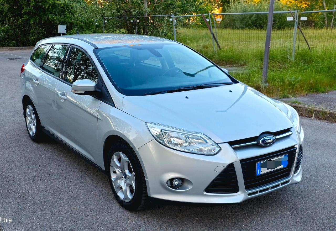 Ford Focus Gpl se garantita 12 mesi ok neopatentati