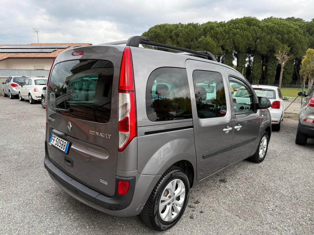 Renault Kangoo 1.5 dCi 90CV 5 porte Stop & Start Limited N1