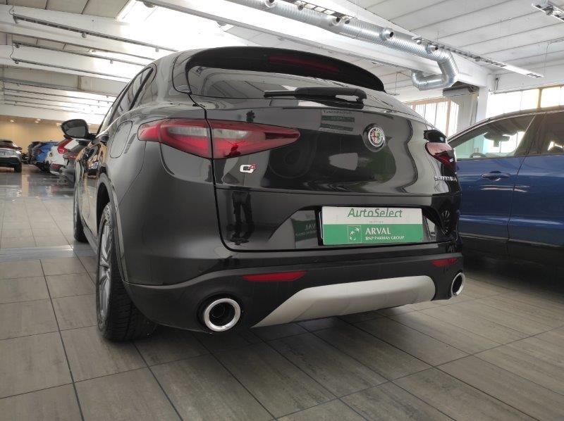 ALFA ROMEO Stelvio - Stelvio 2.2 Turbodiesel 190 CV AT8 Q4 Business