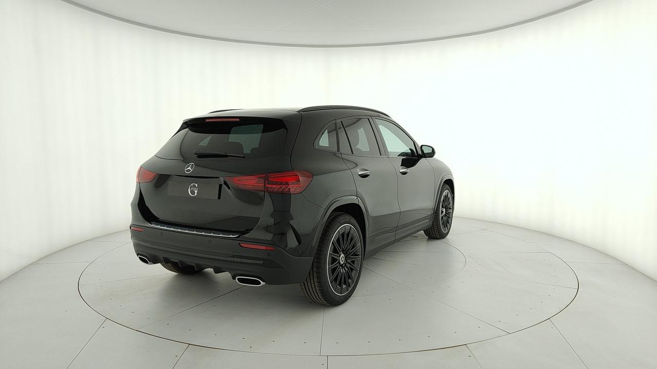Mercedes-Benz GLA 200 d automatic