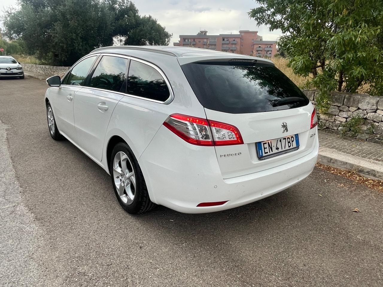 Peugeot 508 1.6 e-HDi 115CV cambio robotizzato S&S SW Ciel Allure