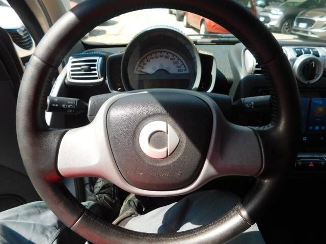Smart ForTwo 1000 52 kW coupé passion