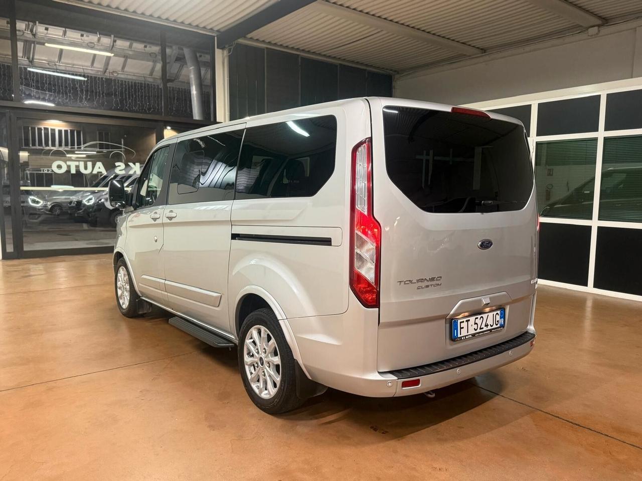 Ford Tourneo Custom 310 2.0 TDCi 170CV aut. PL Titanium