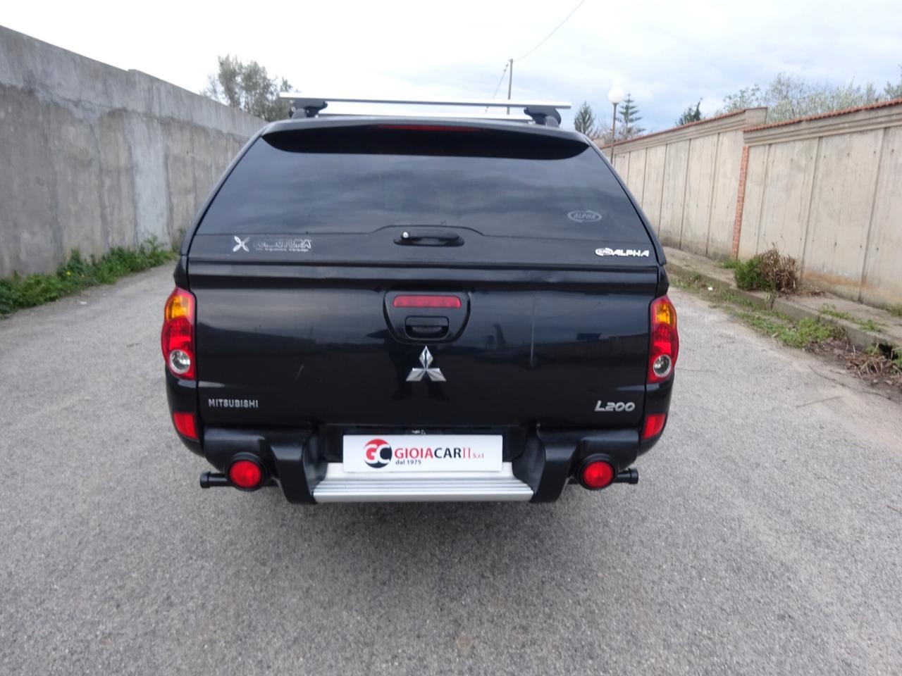 Mitsubishi L 200 PK CASSONATO