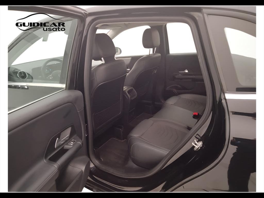 Mercedes-Benz Classe B - W247 2018 - B 180 d Sport auto