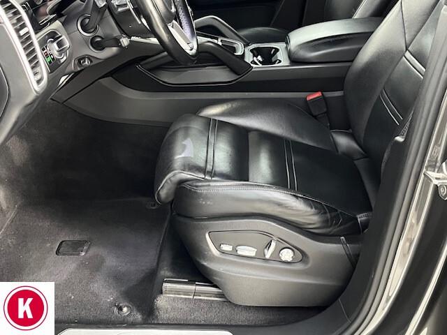 Porsche Cayenne 3.0 V6