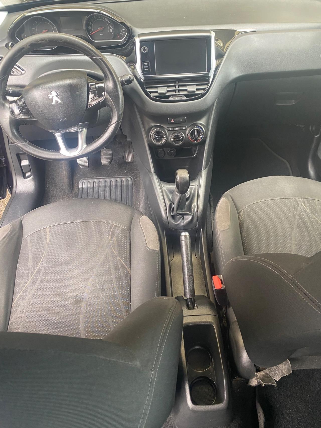 Peugeot 208 1.4 HDi UNICO PROPRIETARIO