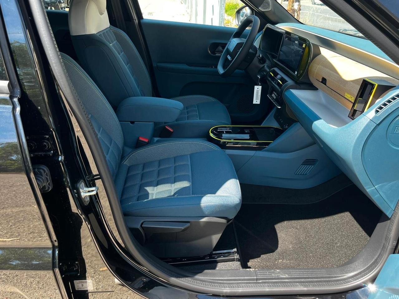 Fiat Grande Panda 1.2 Hybrid 110 CV S&S La Prima