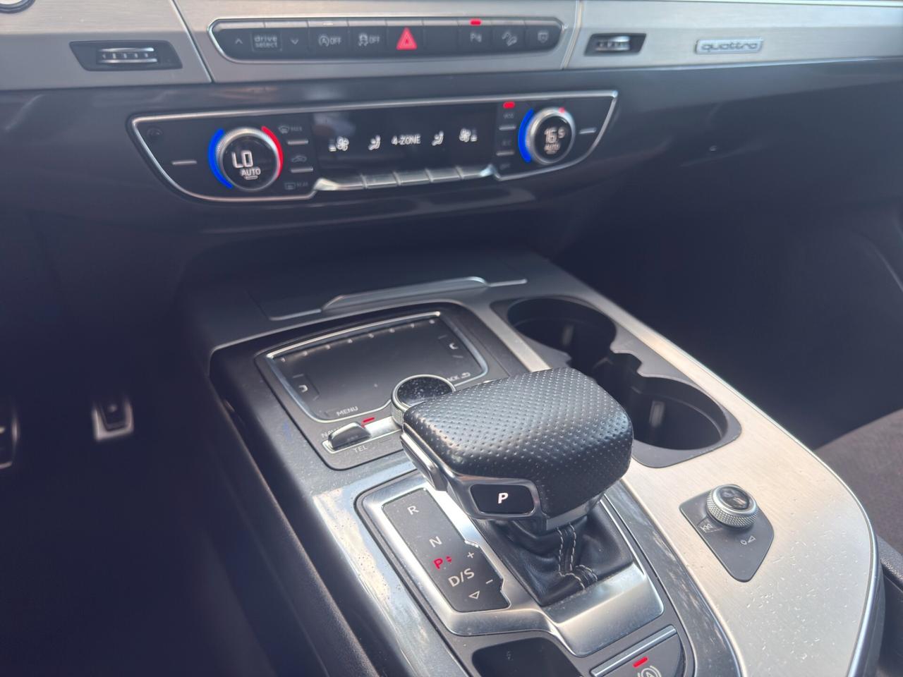 Audi Q7 50 TDI 7 P. STRAFULL PERFETTA!