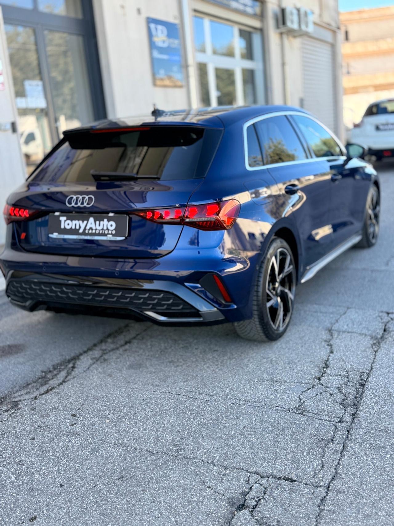 Audi A3 SPB 35 TDI S tronic line edition PACCHETTO LUCI SOFFUSE,APPLE CARPLAY,NAVI,TELECAMERA,FARO MATRIX