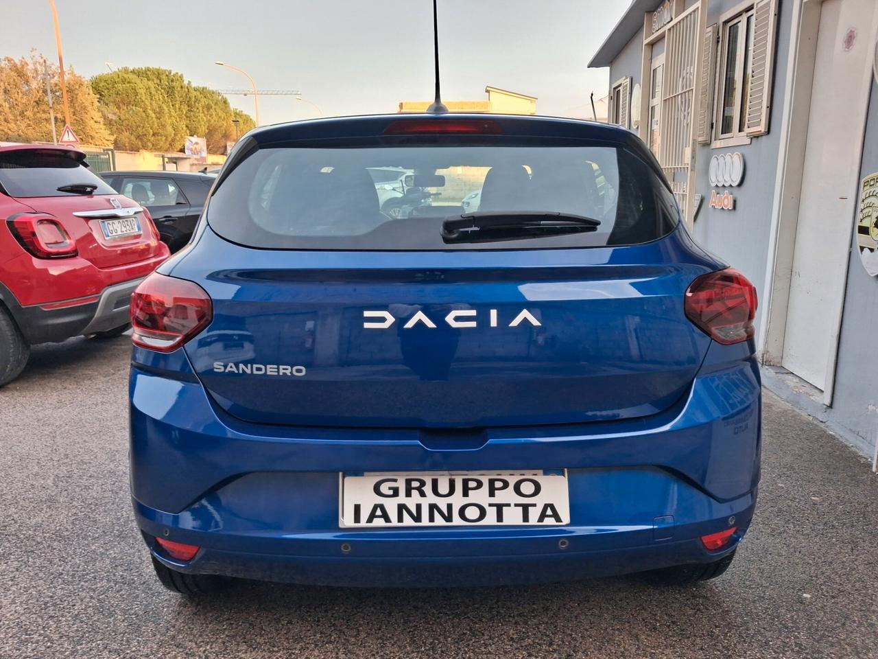 DACIA SANDERO 0.9 101 C.V. GPL CASA MADRE NAVIGATORE ANDROID CAR PALY FARI FULL LED